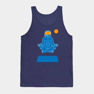 astronaut zen - gravity Tank Top